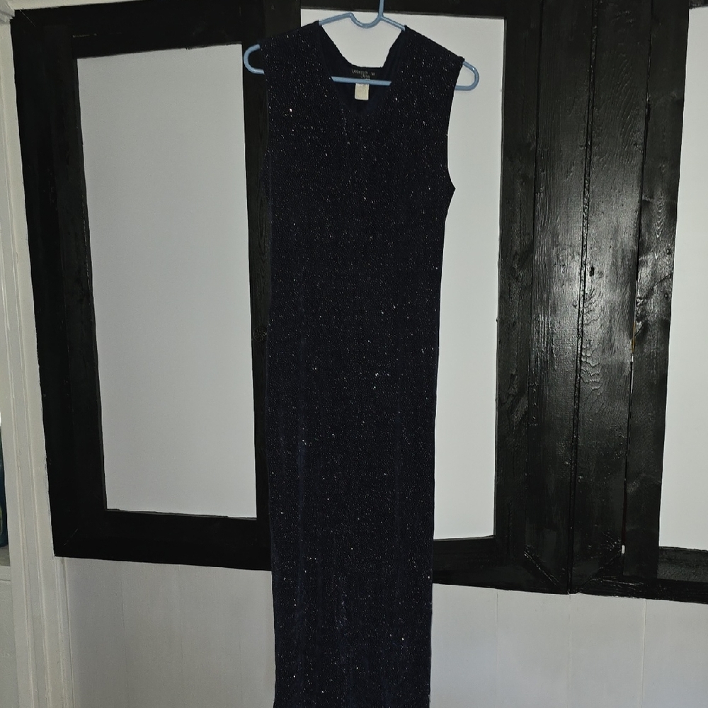 Black and Red Sleeveless V-Neck Sheath Maxi Dress
